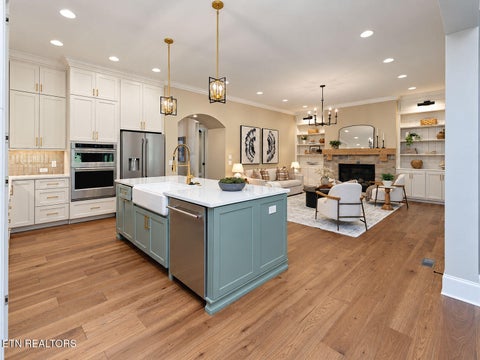Tiny photo for 12 Hanover Court, Crossville, TN 38558 (MLS # 1359891)