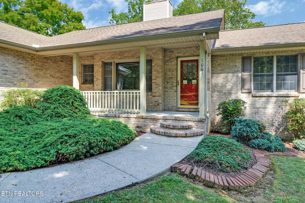 Photo of 1061 Laurel Circle, Crossville, TN 38555 (MLS # 1315622)
