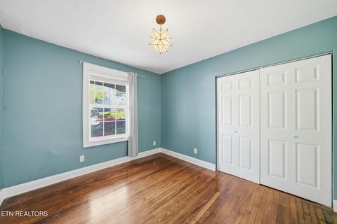 Tiny photo for 3224 NE Kenilworth Lane, Knoxville, TN 37917 (MLS # 1335869)