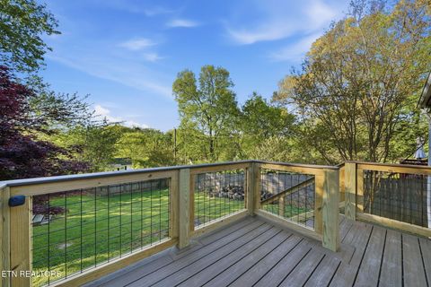 Tiny photo for 3224 NE Kenilworth Lane, Knoxville, TN 37917 (MLS # 1335869)