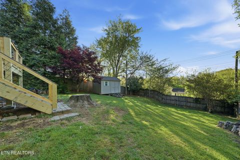 Tiny photo for 3224 NE Kenilworth Lane, Knoxville, TN 37917 (MLS # 1335869)