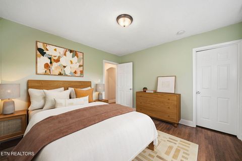 Tiny photo for 3224 NE Kenilworth Lane, Knoxville, TN 37917 (MLS # 1335869)