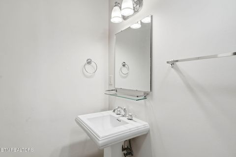 Tiny photo for 3224 NE Kenilworth Lane, Knoxville, TN 37917 (MLS # 1335869)