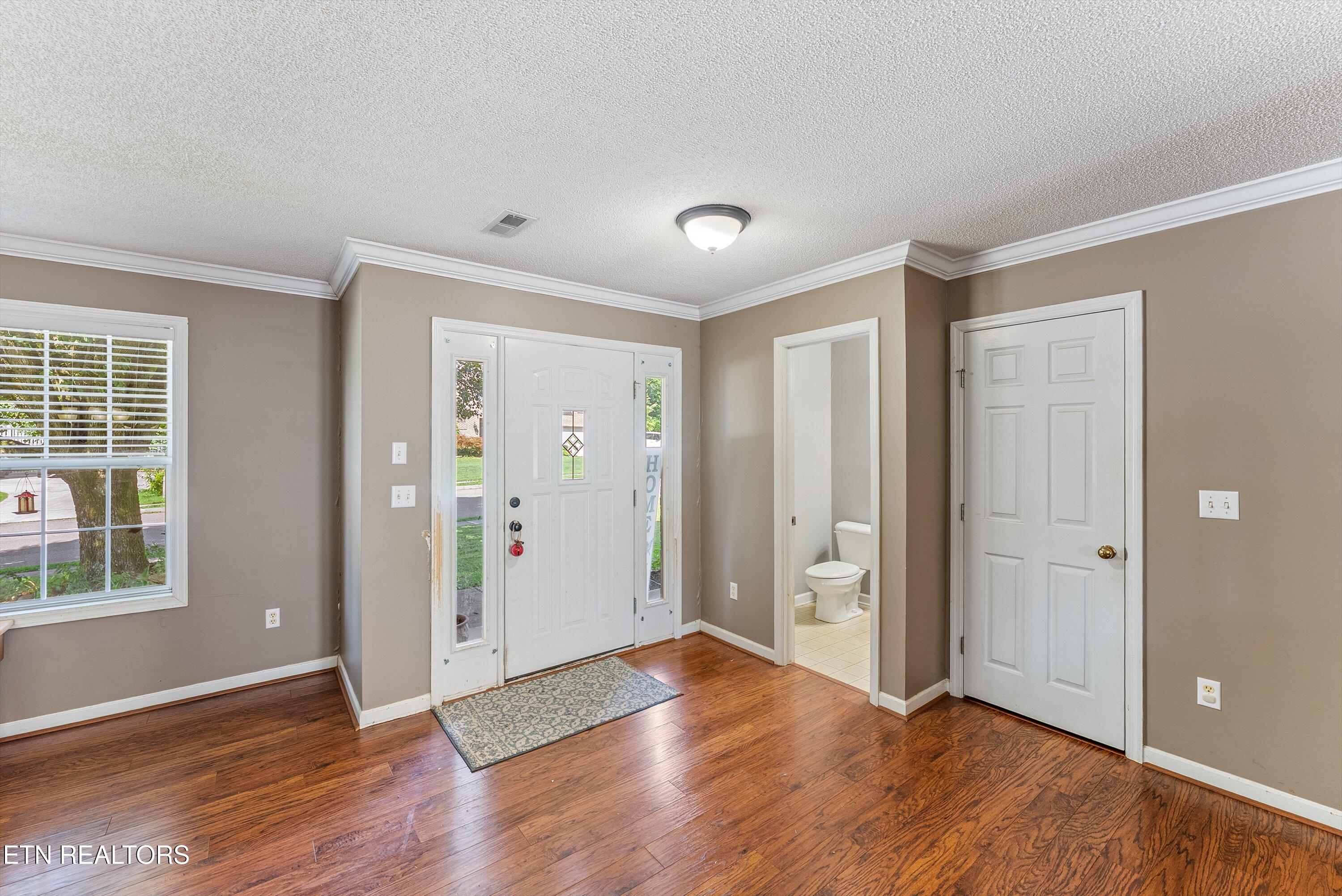 7648 Saddlebrooke Drive