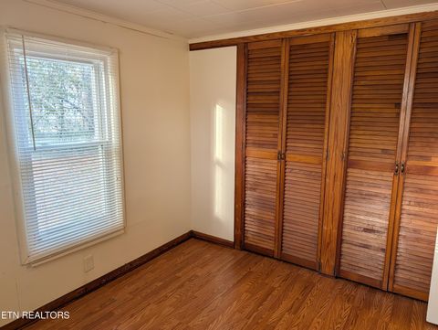 Tiny photo for 625 W Rhea Ave, Spring City, TN 37381 (MLS # 1328069)