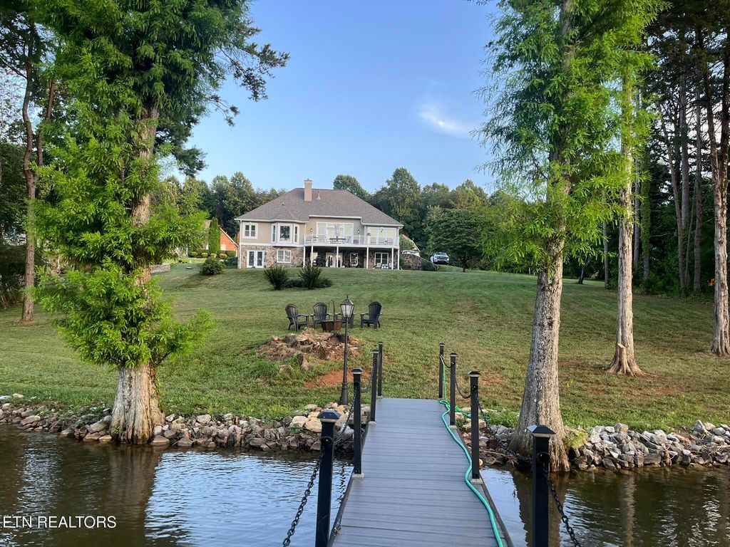 Photo of 724 Wood Duck Drive, Vonore, TN 37885 (MLS # 1333058)