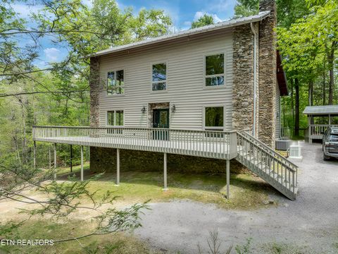 2210 Turkey Roost Rd Walland TN 37886