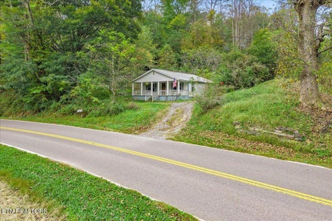 Tiny photo for 1511 Highway 30, Reliance, TN 37369 (MLS # 1359418)