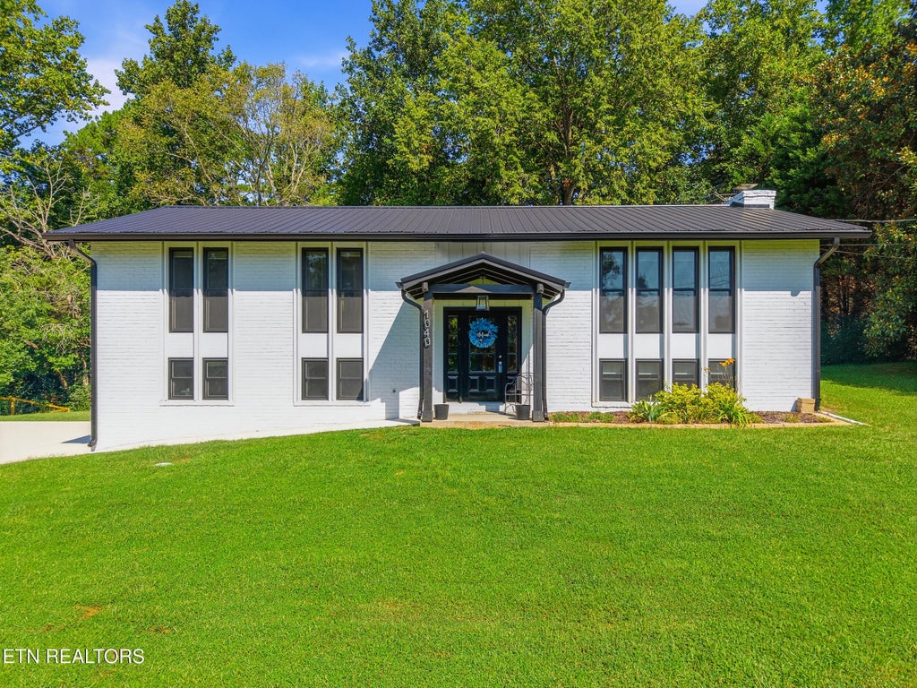Photo of 1040 Chris Dale Drive, Seymour, TN 37865 (MLS # 1354212)