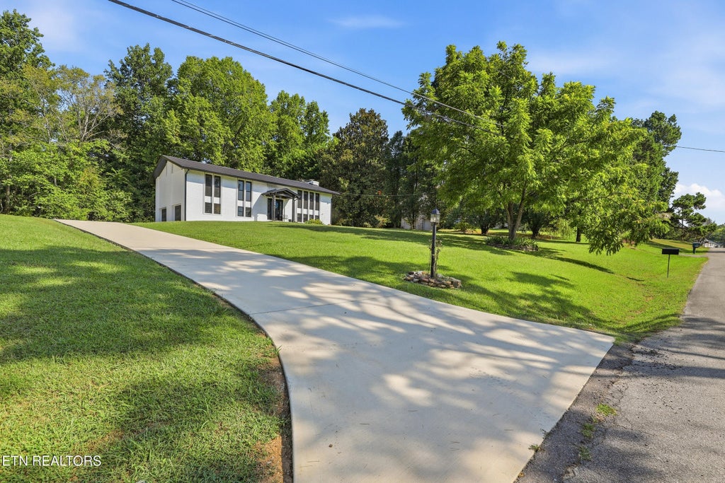 Photo of 1040 Chris Dale Drive, Seymour, TN 37865 (MLS # 1354212)