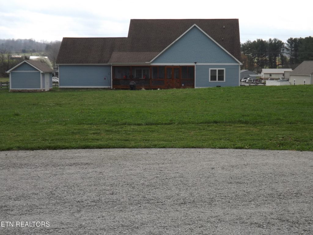 Photo of 148 AUGGIE BELLE Lane, Speedwell, TN 37870 (MLS # 1332274)