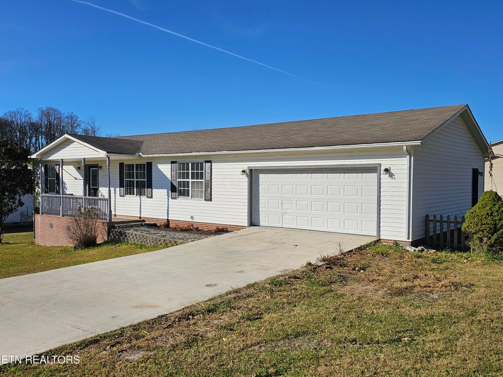 Photo of 100 Steven Lane, Harriman, TN 37748 (MLS # 1322554)