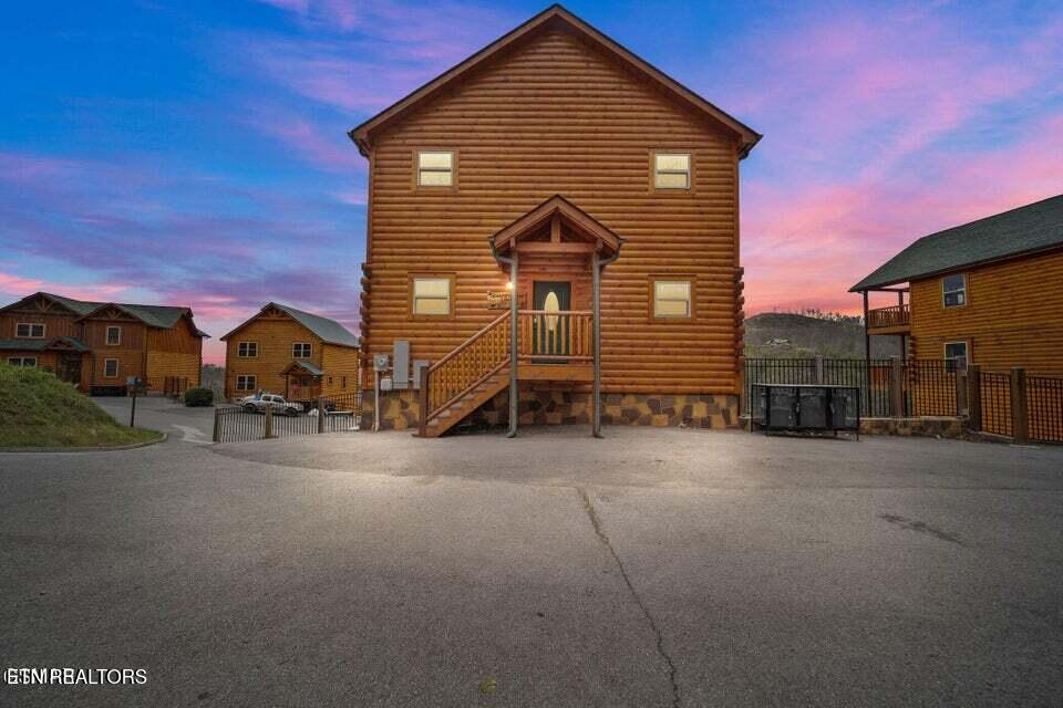 Photo of 1518 Firefly Trail Way, Sevierville, TN 37876 (MLS # 1294843)