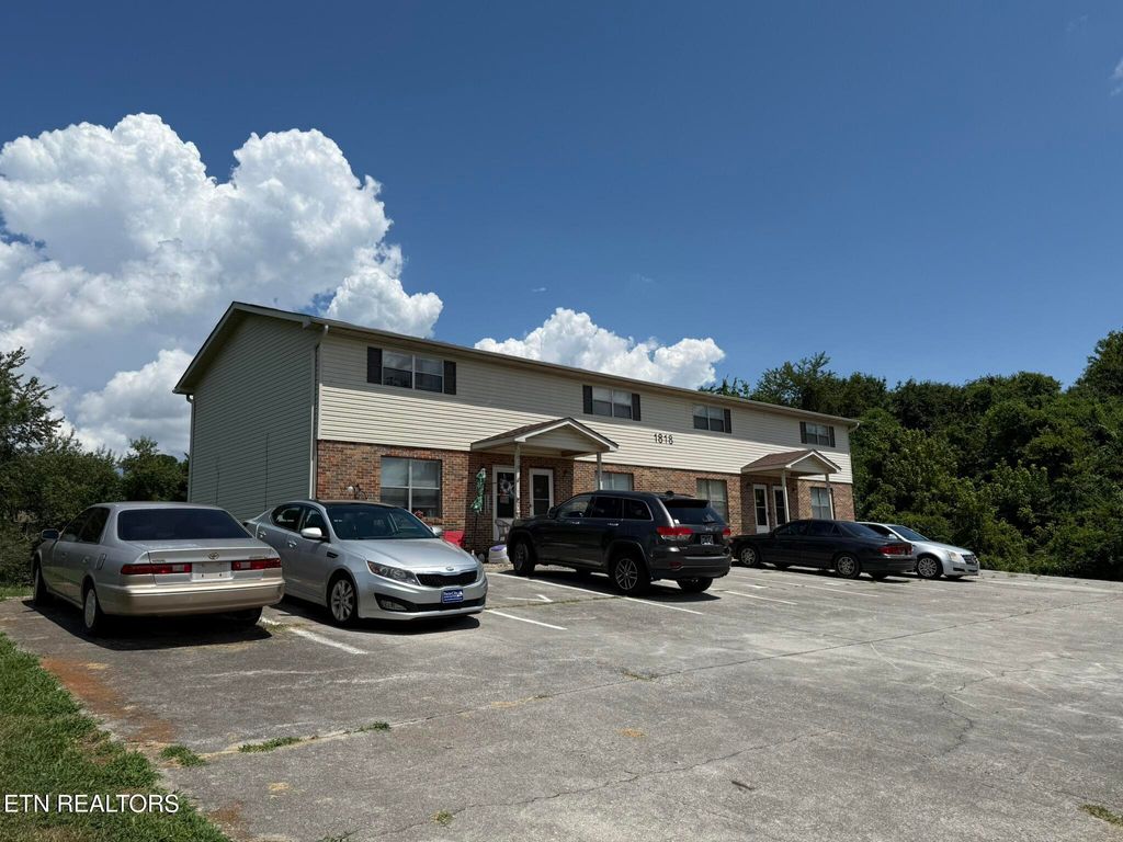 Photo of 1818 Meadowland Lane, Louisville, TN 37777 (MLS # 1309950)