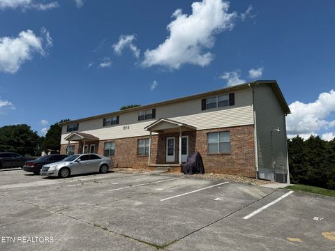 1818 Meadowland Lane Louisville TN 37777