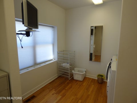 Tiny photo for 31 W 5th St, Crossville, TN 38555 (MLS # 1359869)