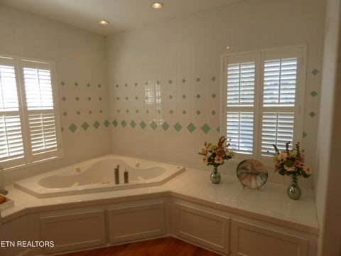 Tiny photo for 31 W 5th St, Crossville, TN 38555 (MLS # 1359869)