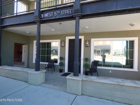 Tiny photo for 31 W 5th St, Crossville, TN 38555 (MLS # 1359869)