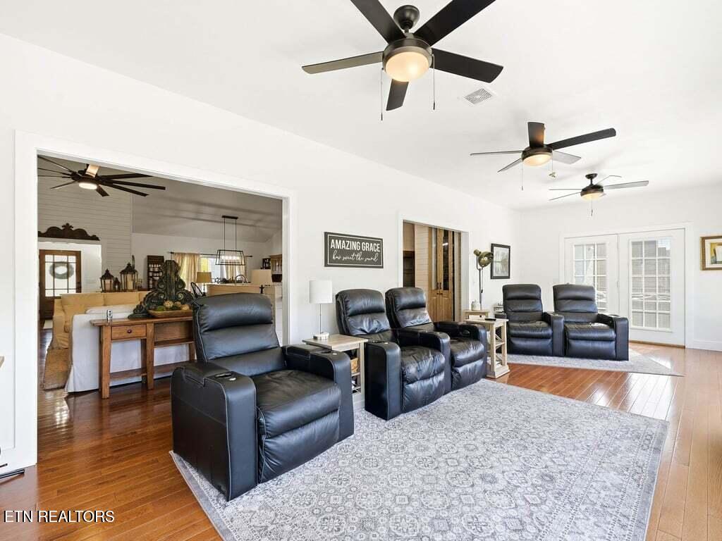 Rogersville, Tennessee, 37857, United States, 3 Bedrooms Bedrooms, ,3 BathroomsBathrooms,Residential,Active,2041608