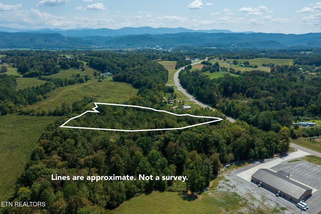 Photo of Highway 68, Tellico Plains, TN 37385 (MLS # 1316530)