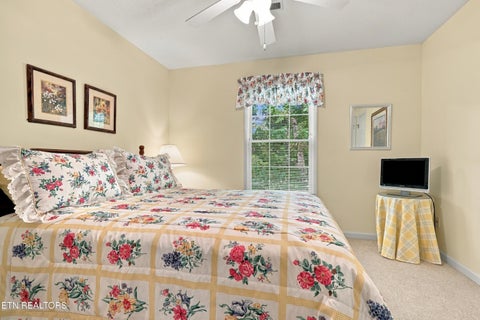 Tiny photo for 521 Jefferson Rd, Gatlinburg, TN 37738 (MLS # 1359302)