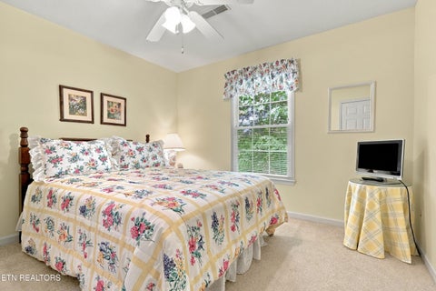 Tiny photo for 521 Jefferson Rd, Gatlinburg, TN 37738 (MLS # 1359302)
