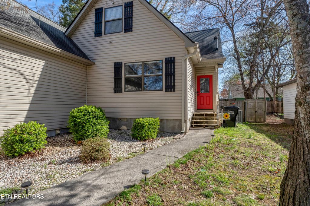 Photo of 1508 Rhododendron Court, Knoxville, TN 37931 (MLS # 1337840)