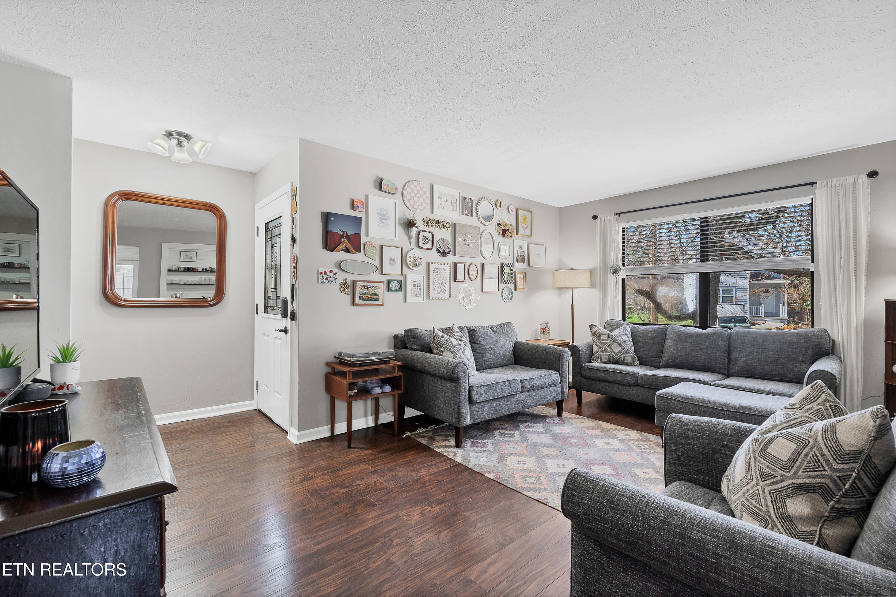 1508 Rhododendron Court