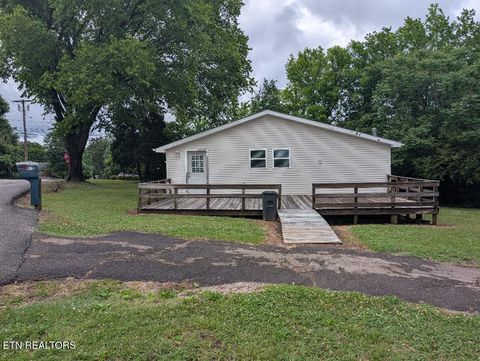 Photo of 902 Carding Machine Rd, Loudon, TN 37774 (MLS # 1342221)