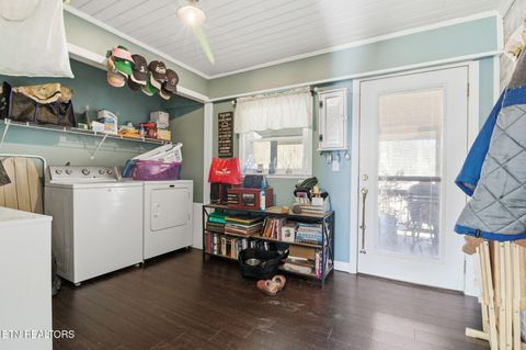 Tiny photo for 384 Knoll Drive, Newport, TN 37821 (MLS # 1328010)