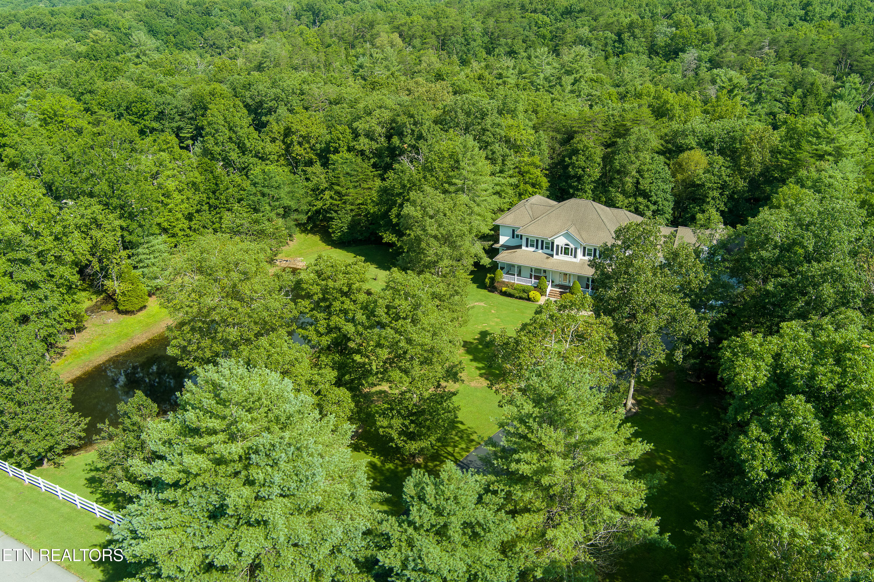 16 Basses Creek Lane