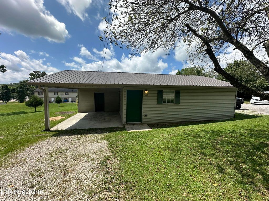 Photo of 382 W W. Monticello Pike, Huntsville, TN 37756 (MLS # 1327037)