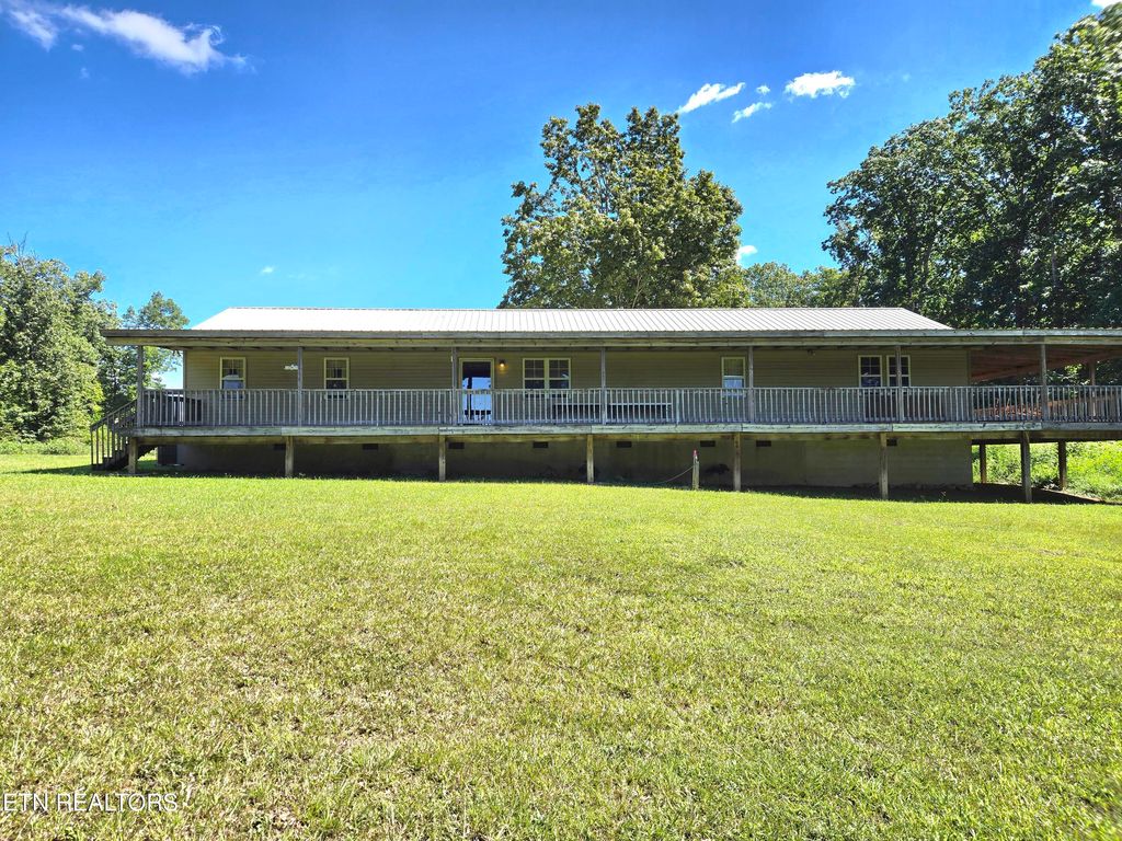 Photo of 2621 Vandever Rd, Crossville, TN 38572 (MLS # 1313665)
