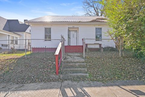 Photo of 515 Ben Hur Ave #A, Knoxville, TN 37915 (MLS # 1323270)
