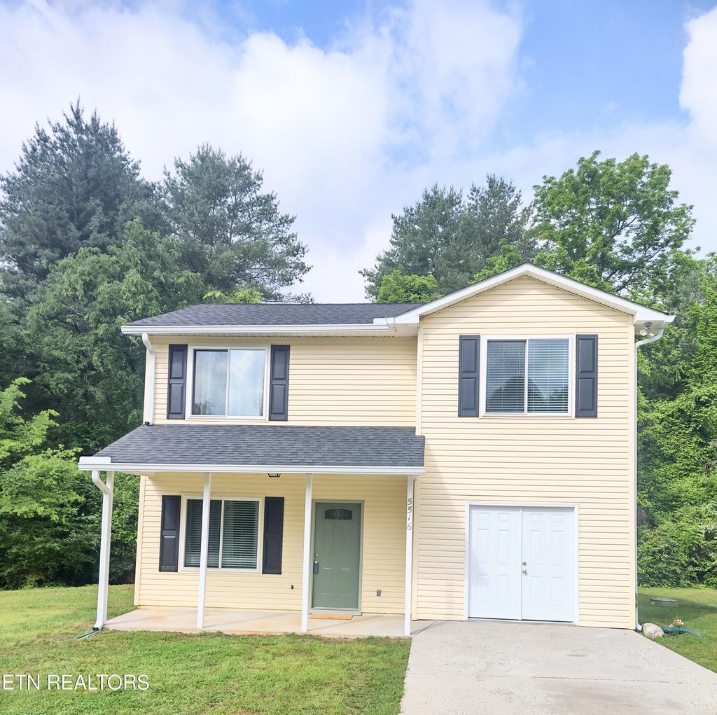 Photo of 5516 W Emory Rd, Powell, TN 37849 (MLS # 1301119)