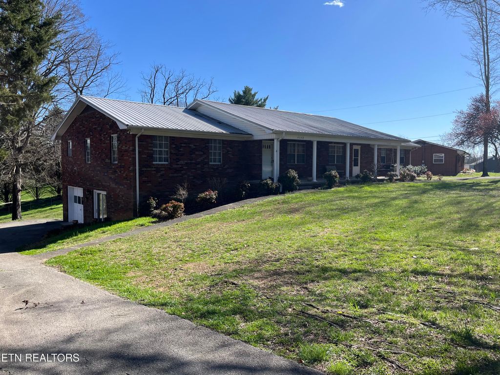 Photo of 4352 McCloud Rd, Knoxville, TN 37938 (MLS # 1332714)
