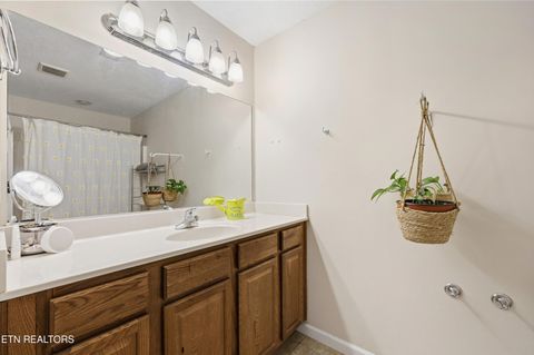 Tiny photo for 209 Covington Lane, Maryville, TN 37804 (MLS # 1326153)