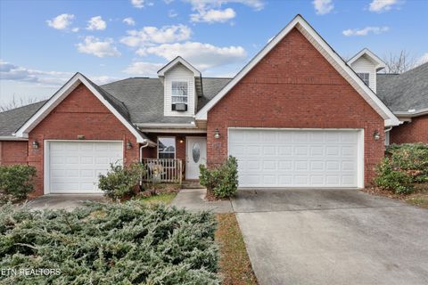 Photo of 209 Covington Lane, Maryville, TN 37804 (MLS # 1326153)