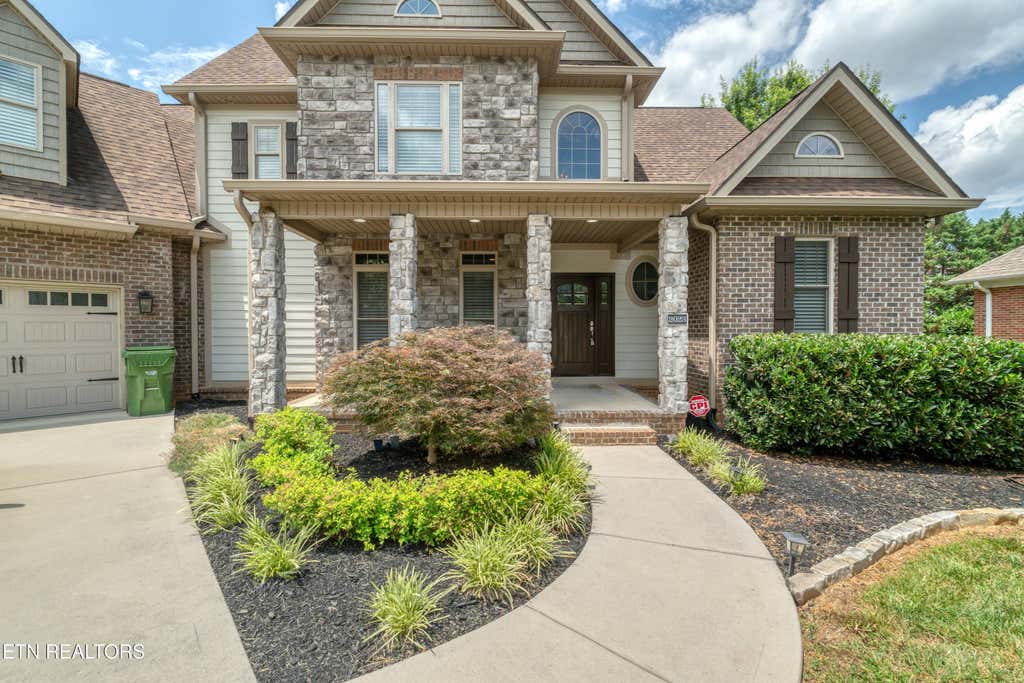 Photo of 2023 Legacy Lane, Maryville, TN 37803 (MLS # 1351491)
