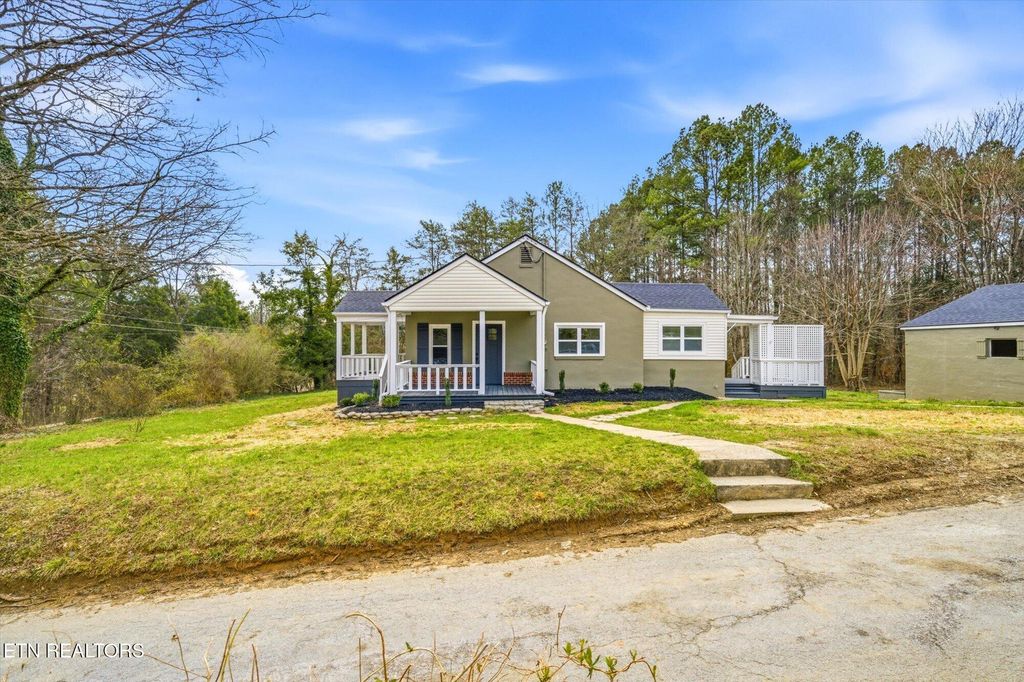 Photo of 5003 French Rd, Knoxville, TN 37920 (MLS # 1331239)