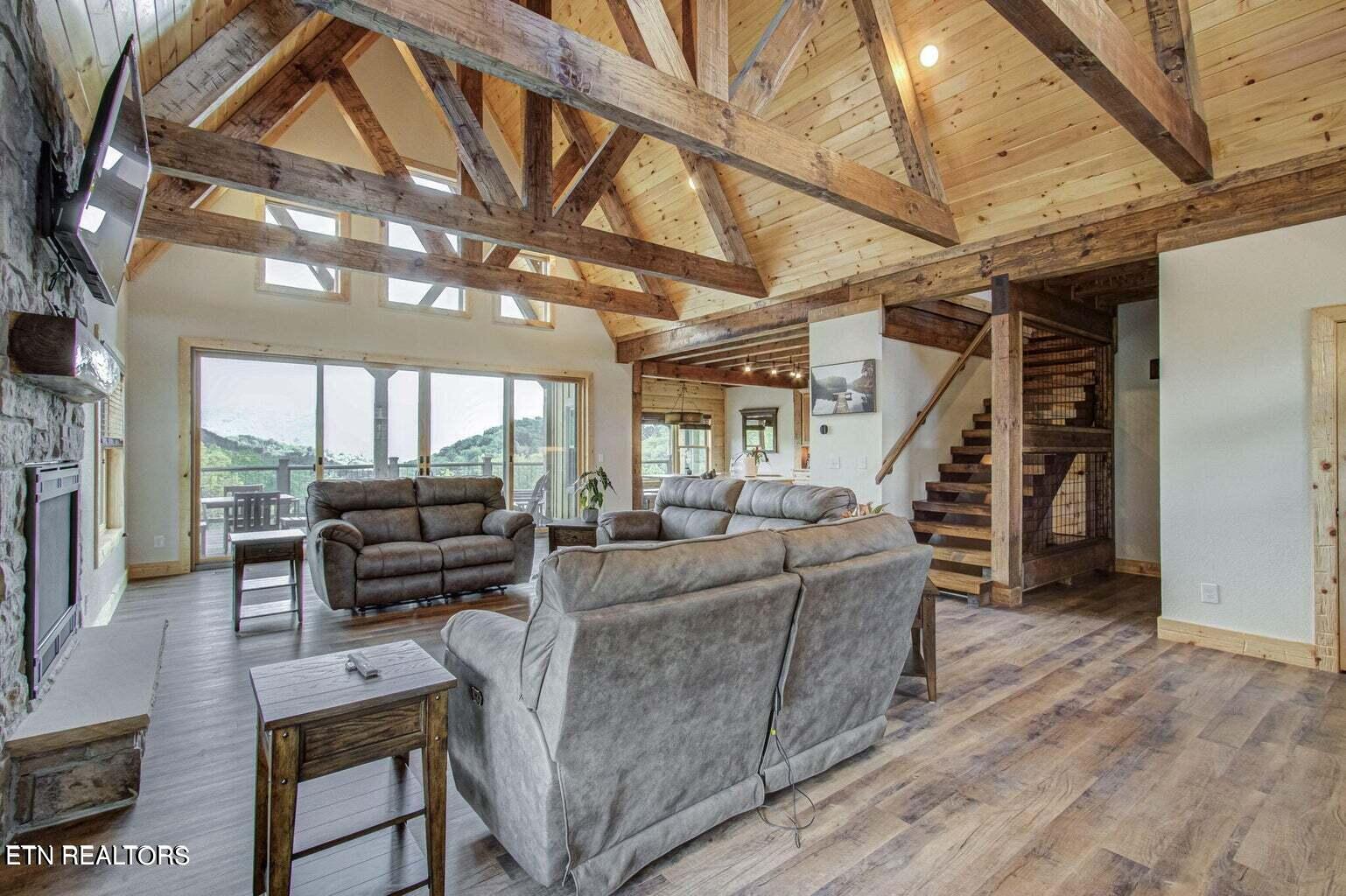 2832 Red Sky Dr Drive
