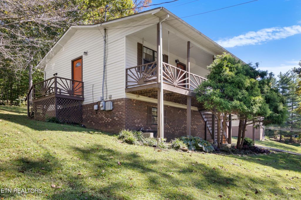 Photo of 485 Norris Drive, Tazewell, TN 37879 (MLS # 1278655)