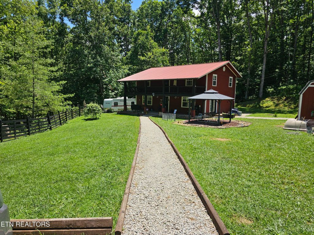 Photo of 1100 Mill Branch Rd, Huntsville, TN 37756 (MLS # 1337839)