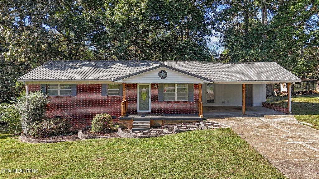 Photo of 203 County Road 142, Riceville, TN 37370 (MLS # 1358571)