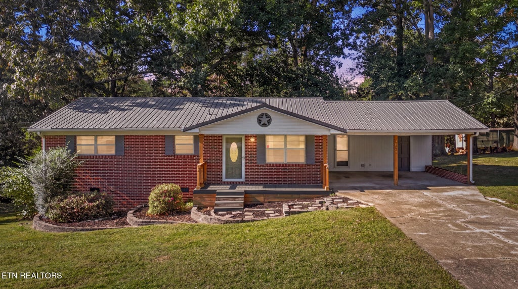 Photo of 203 County Road 142, Riceville, TN 37370 (MLS # 1358571)