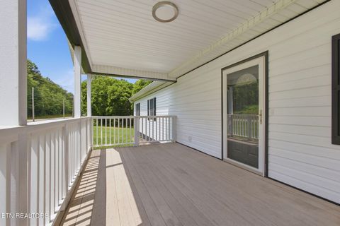 Tiny photo for 817 Highway 160, Newport, TN 37821 (MLS # 1346656)