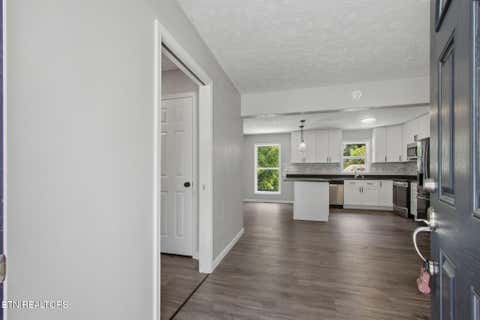 Tiny photo for 817 Highway 160, Newport, TN 37821 (MLS # 1346656)