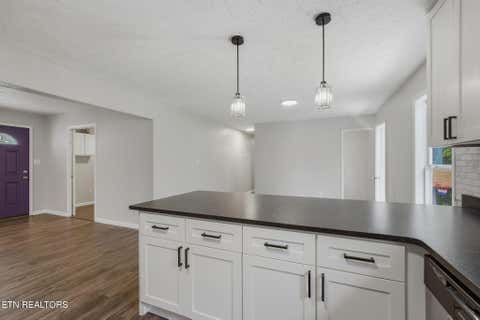Tiny photo for 817 Highway 160, Newport, TN 37821 (MLS # 1346656)