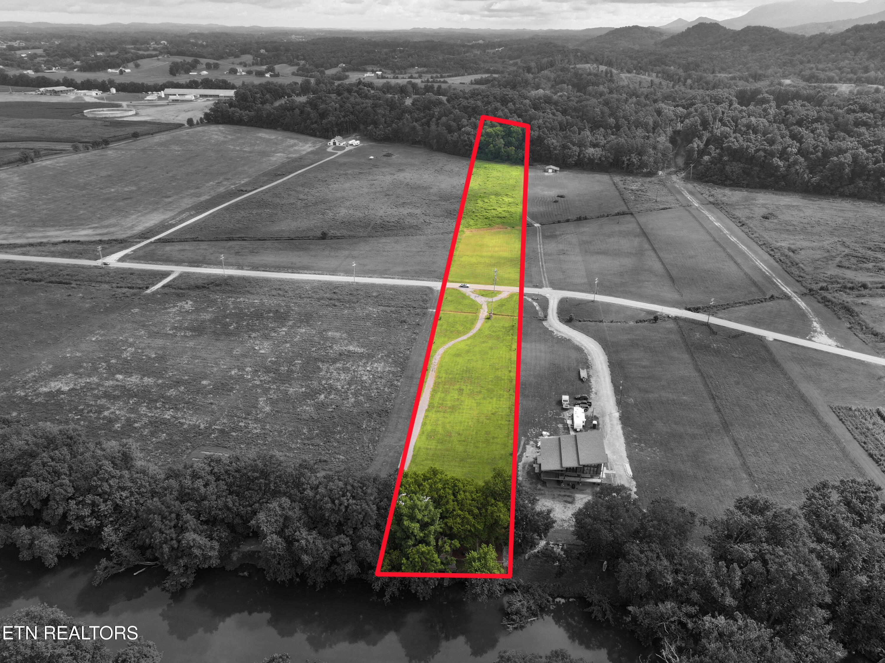 +/- 5Acres Old Walland Hwy