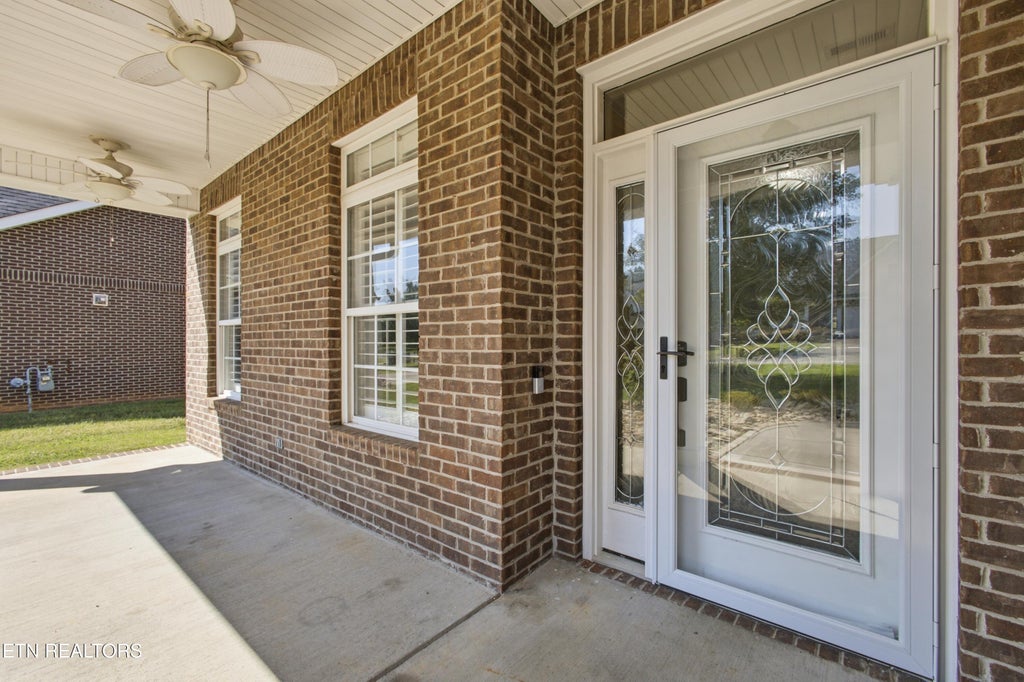 Photo of 113 Meridian Way, Clinton, TN 37716 (MLS # 1353787)